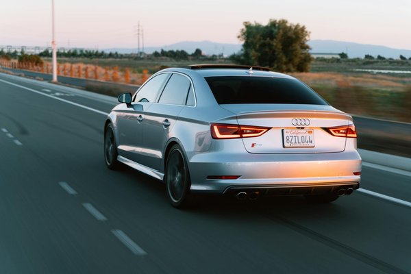 Voitures rapides en milieu urbain : Mythe ou réalité